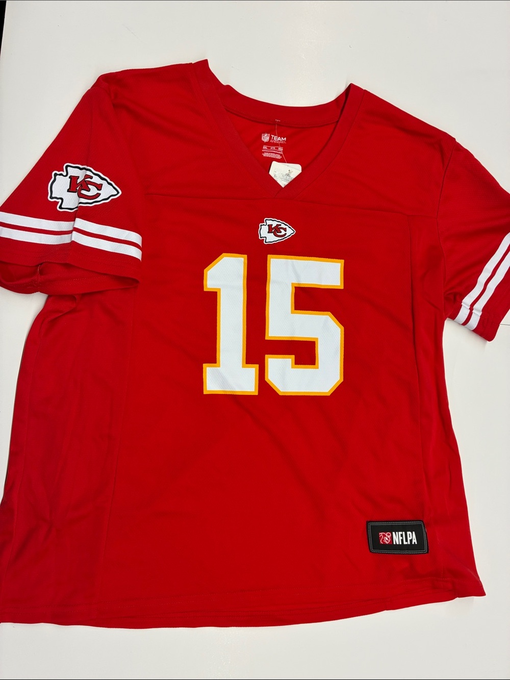 NEW NFL Team Apparel Kansas City Chiefs Jersey #15 MAHOMES Size Large
